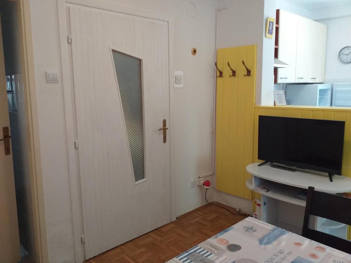 Levak Apartments - Apt. 2 Пьешчана-Увала Экстерьер фото