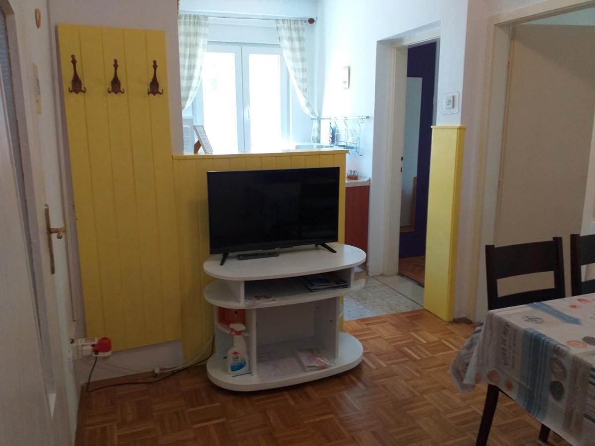 Levak Apartments - Apt. 2 Пьешчана-Увала Экстерьер фото